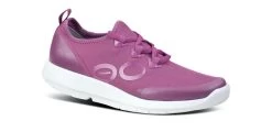 OOfos Women's OOmg Sport LS Low Shoe - Plum