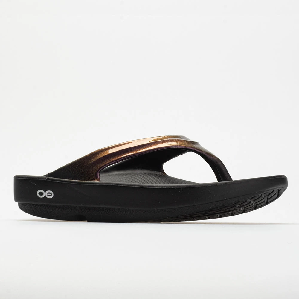 OOFOS OOlala Women's Cabernet - Image 5