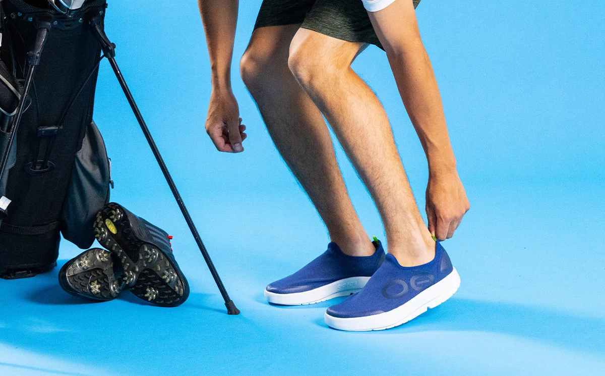 OOfos Men's OOmg EeZee Low Shoe - White Navy - Image 5