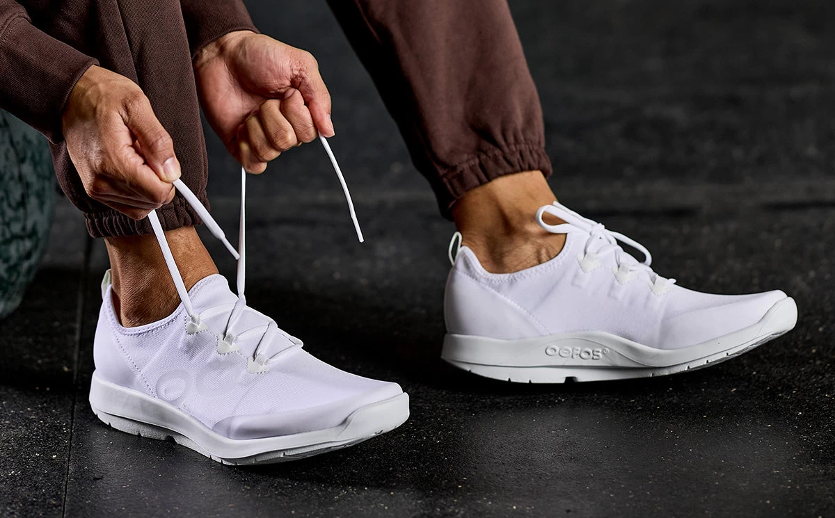 OOfos Men's OOmg Sport LS Low Shoe - White - Image 3